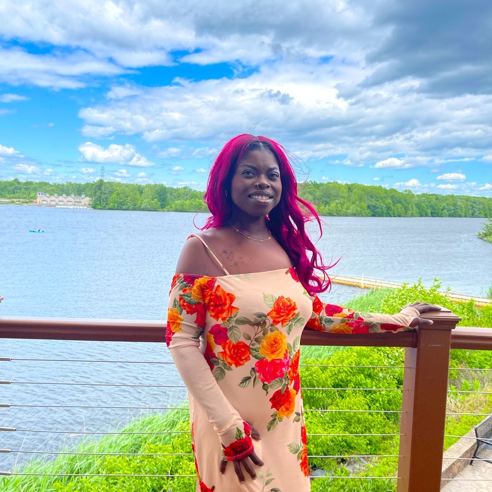 Meet your Posher, Natasha